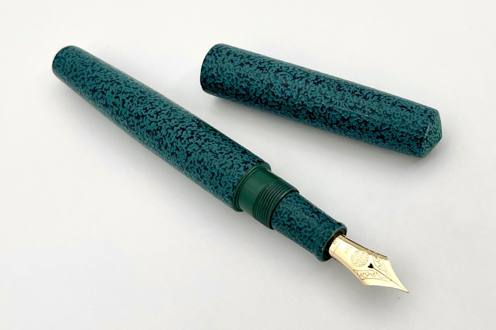 NakayaPiccoloLongCigarIshimeKanshitsuMidoriGreenFP_F